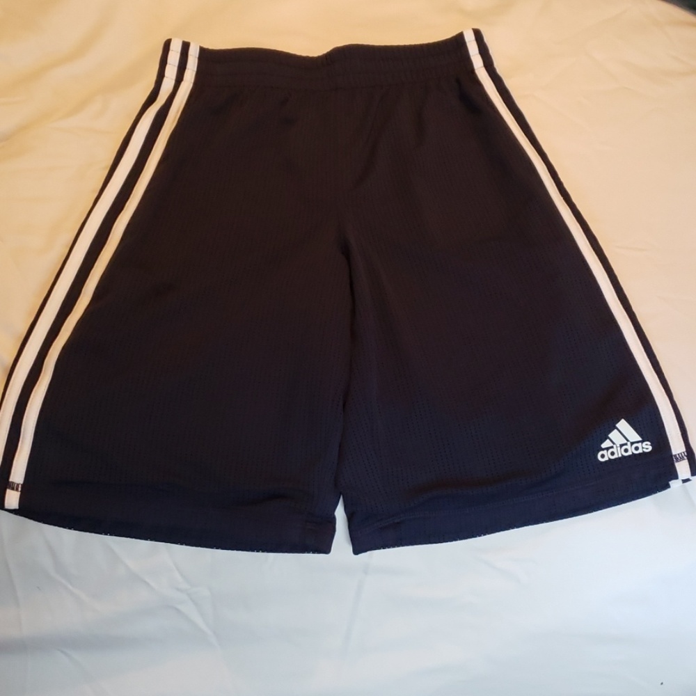Like new navy Adidas shorts